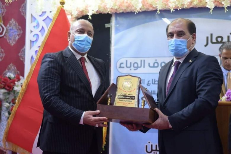 بحضور الخطابي ونقيب المعلمين العراقيين، قضاء الهندية يحتفي بكوادره التدريسية والتربوية