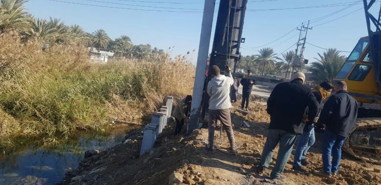 طرق وجسور كربلاء تشرف على  إنشاء جسر على مبزل أمام عون (ع) في منطقة أبو عصيد