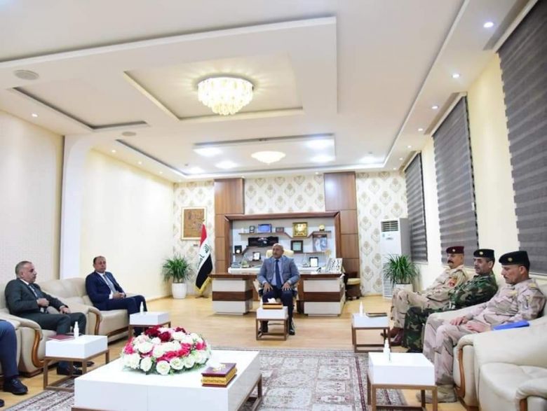 الخطابي ورئيس اتحاد الكرة يتباحثان لانجاح مبارة نادي كربلاء والناصرية