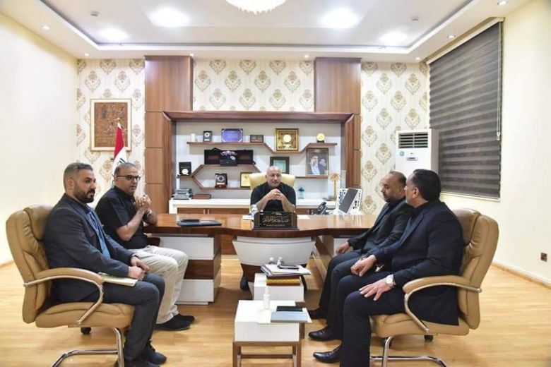 محافظ كربلاء يوجه بالابتعاد عن الروتين في انجاز معاملات المواطنين