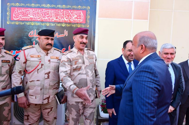 بالصور.. مدراء الدوائر  والقادة الأمنيين يقدمون التهنئة لمحافظ كربلاء المقدسة