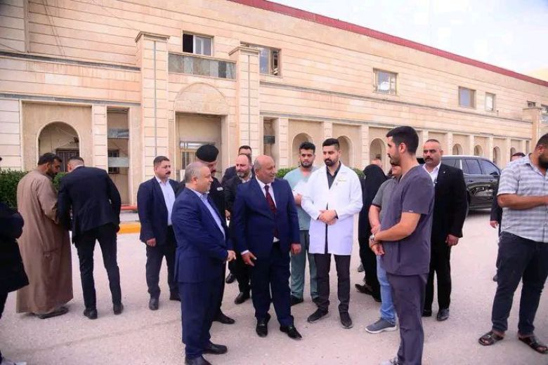 بالصور.. محافظ كربلاء يتفقد الخدمات الصحية المقدمة للمرضى والمراجعين