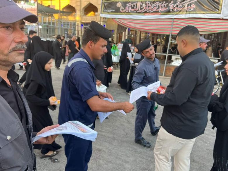 شرطة كربلاء تطبق حملة تثقيفية للمواكب الحسينية والزائرين
