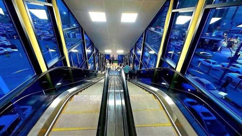 مجسّر شارع ميثم التمّار الكهربائي يعالج الازدحامات المرورية للزائرين