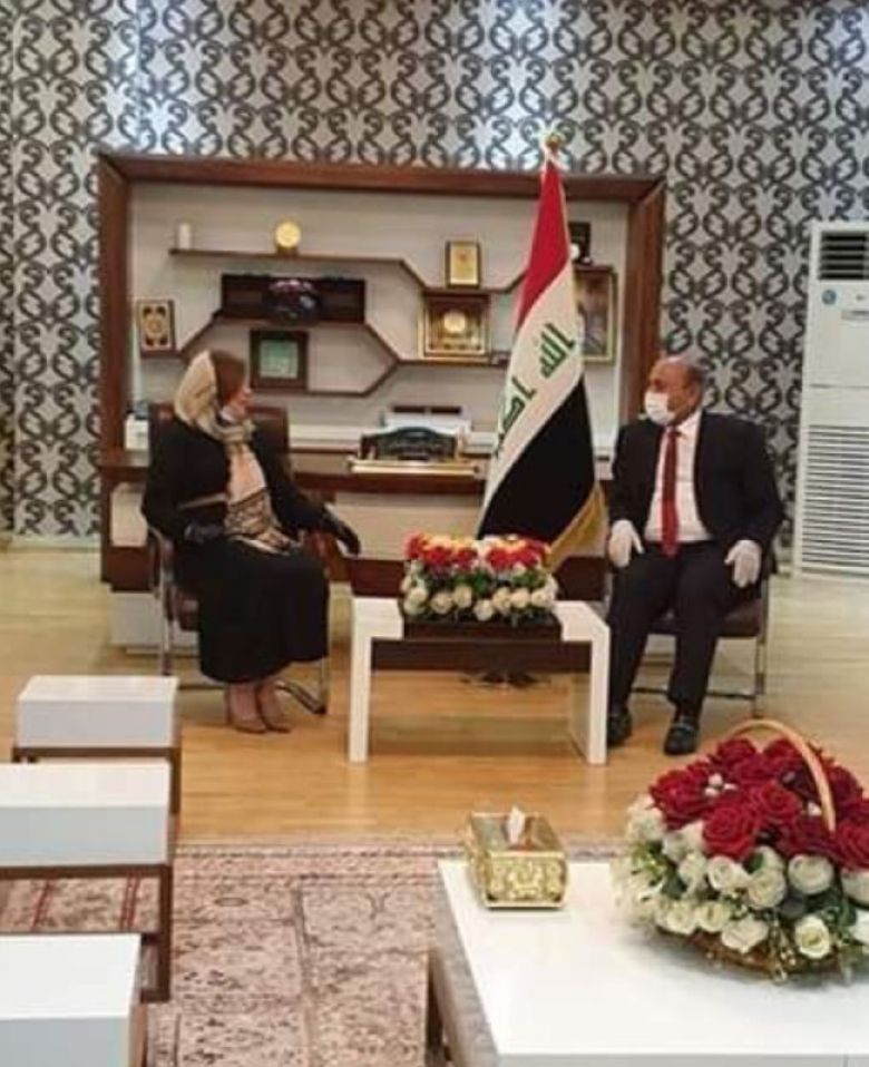 محافظ كربلاء المقدسة يستقبل وزيرة الهجرة والمهجرين ويبحث سبل رعاية المهجرين في المحافظة
