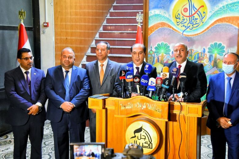 بحضور نقيب المعلمين العراقيين، محافظ كربلاء المقدسة يعلن عن اطلاق المرحلة الاولى لتوزيع قطع الاراضي للمعلمين