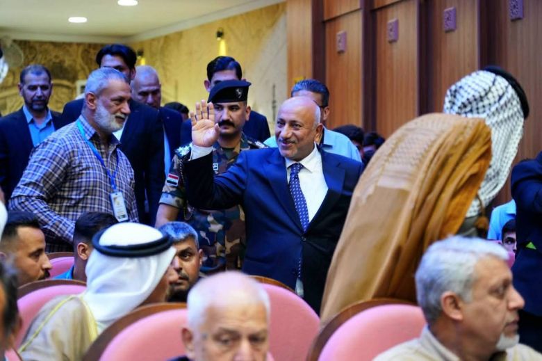 محافظ كربلاء يواصل لقائه الاسبوعي مع المواطنين لمتابعة الملفات الخدمية